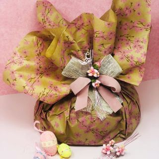 Pasqua solidale con Arop