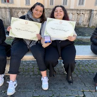 Pamela e Miriam, Alfiere della Repubblica