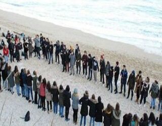 Camminata in riva al mare