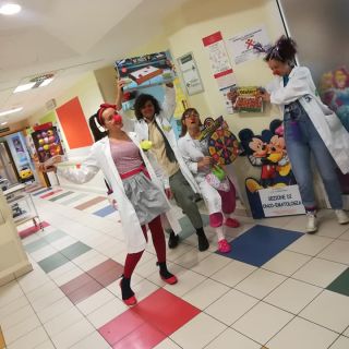 Cercasi Dottor… clown