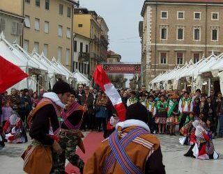 Festa peruviana a Rimini