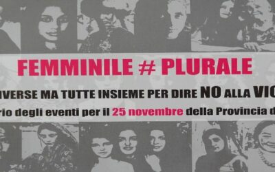 Su una panchina rossa