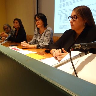 Lavoro! Libere tutte