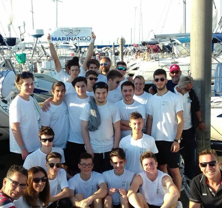 Vela solidale: volontari in mare
