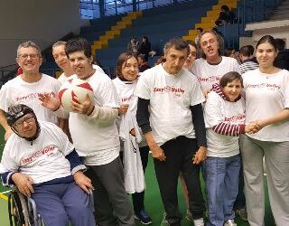 Ugualmente diversi