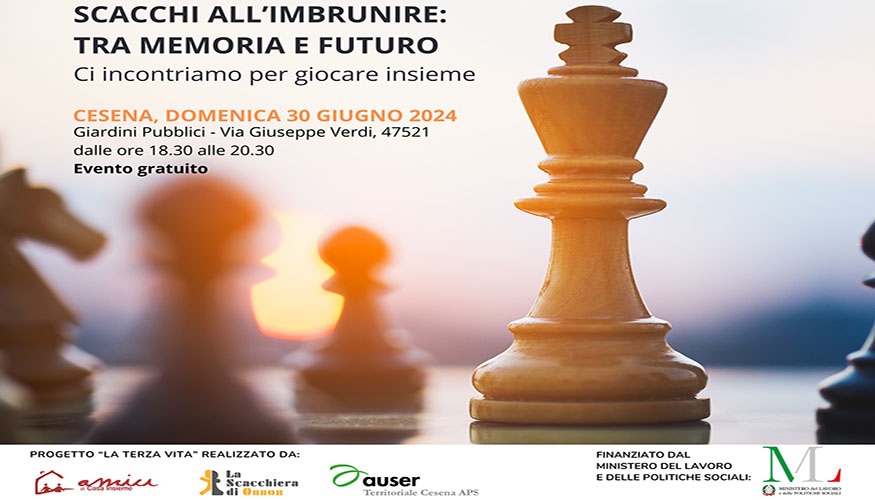 Scacchi all’imbrunire: tra memoria e futuro