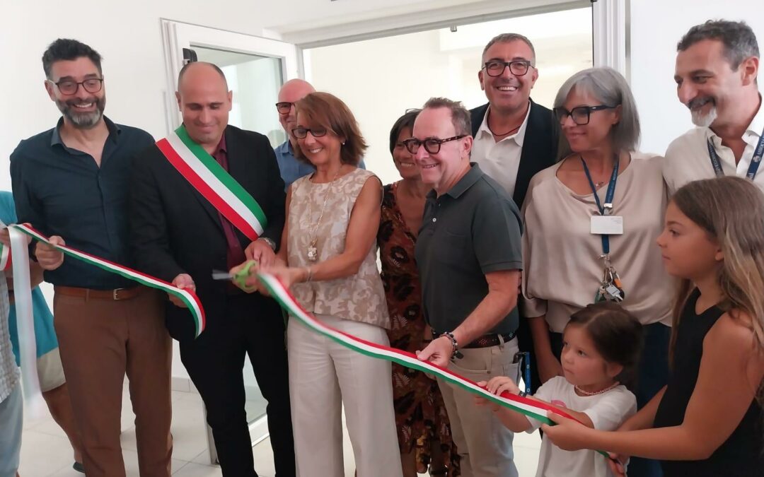 Il taglio del nastro a Bellaria